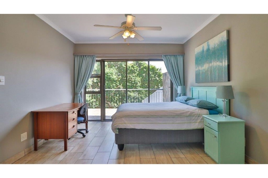 6 Bedroom Property for Sale in Lovemore Park Eastern Cape